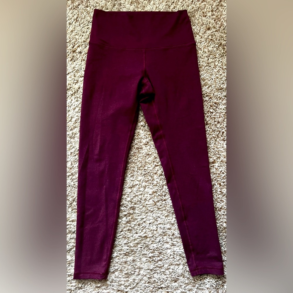 FLEO leggings size Medium